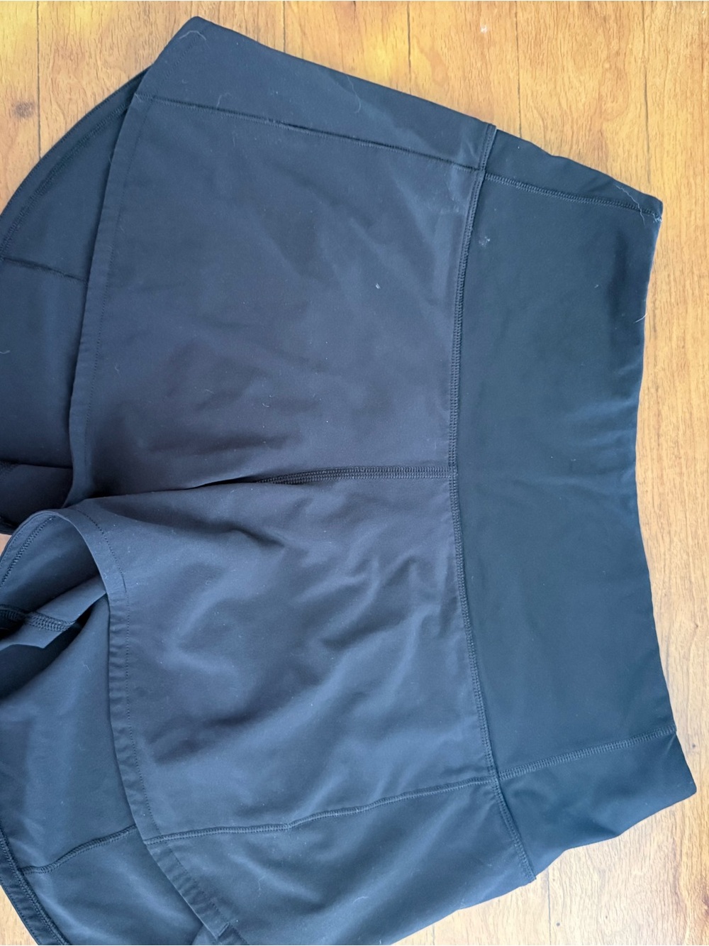 Lululemon speed up shorts size 4 Black 4inch